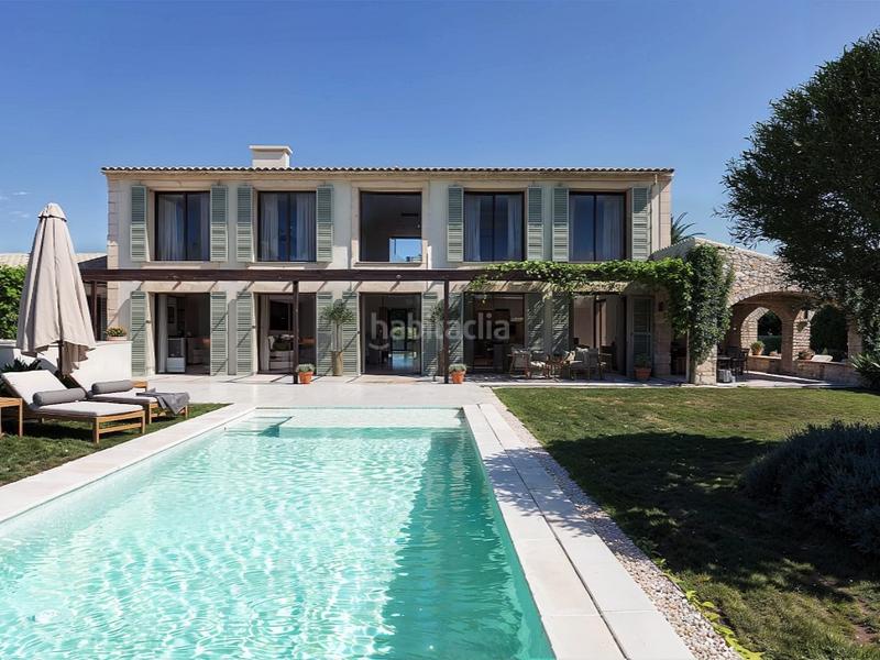 Foto f82d5e0b-e2fb-431e-9e43-17a46c1f7cdc. Terreny residencial a Ses Salines poble Ses Salines