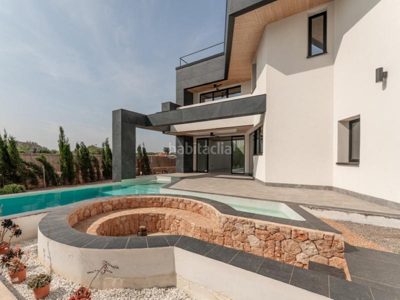 Foto 0585ffa5-500c-49a3-ba66-56b2b6caf5e5. Affitto casa con parcheggio piscina in Campos