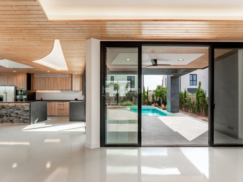 Foto a97da9cd-ff7a-4dd3-a16f-c25241aadde0. Affitto casa con parcheggio piscina in Campos