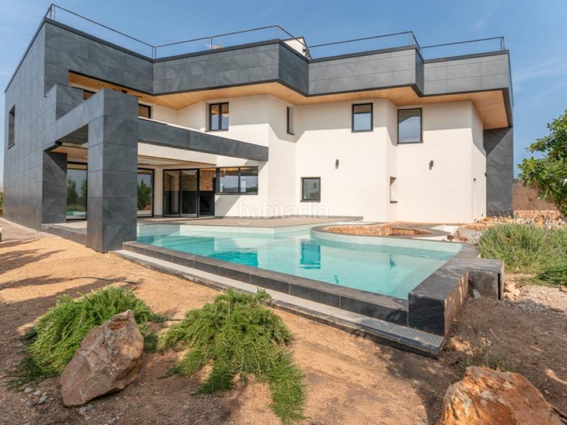 Foto c5872155-33ef-469a-ba2b-246f46c372df. Affitto casa con parcheggio piscina in Campos