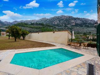 Maison à Fornalutx. Villas de alta calidad con jardines mediterráneos privados