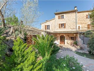 Masia a Sóller. Encantadora casa de campo con vistas a la montaña en las afueras