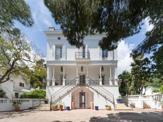 Casa a El Terreno. Preciosa casa modernista en el barrio bohemio de el terreno con