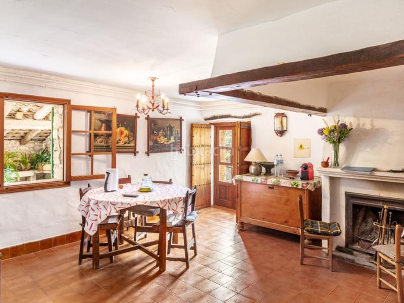 Foto ada910e2-d368-494a-a50c-7f33679ed9ce. Masia amb calefacció aparcament piscina a Selva