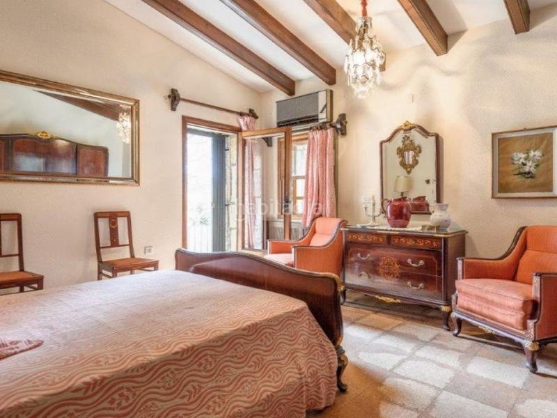 Foto afed7224-dc4c-47fa-aed4-d19dfaba017f. Masia amb aparcament piscina a Pollença poble Pollença