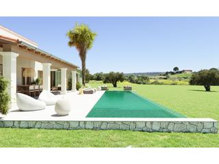 Country house in Petra. Preciosa casa de campo de nueva construcción con piscina, y gara