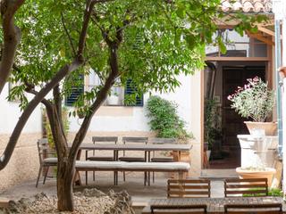 Casa a Alaró. Gran casa señorial con licencia de hotel y jardín en el corazón