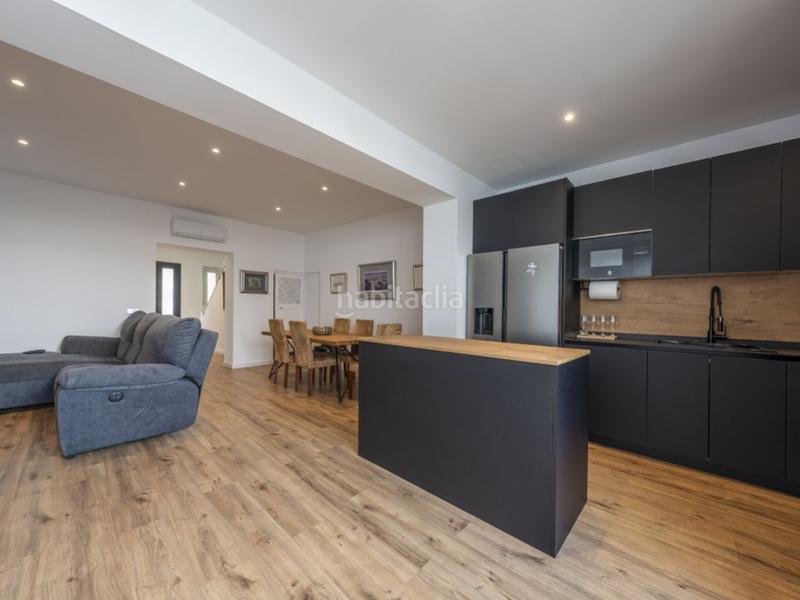 Foto 2060861b-7bb7-45f9-aeb2-f19094c9f4fe. Casa con piscina in Alaró