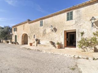 Mas à Ariany. Auténtica finca rustica en ariany con un gran potencial