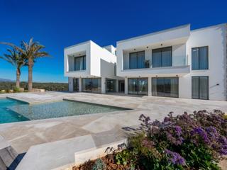 Casa en Son Gual. Casa de ensueño con spa, piscina, ascensor y vistas panorámicas