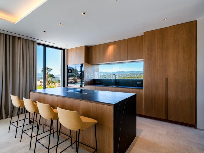 Foto 72bd706b-be4e-4199-b5a7-9cea9ad521f3. House with parking pool in Son Gual Palma de Mallorca