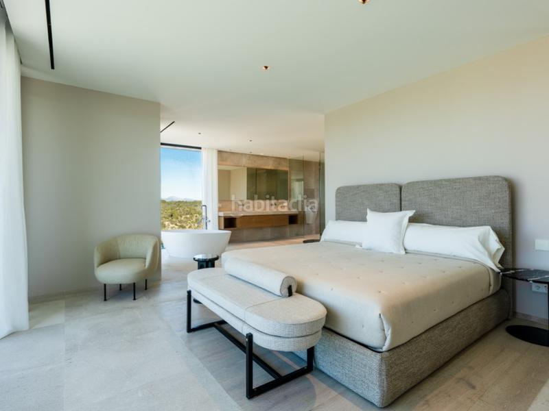 Foto fa50a321-2b8c-413a-ac74-479b953fb8a1. House with parking pool in Son Gual Palma de Mallorca