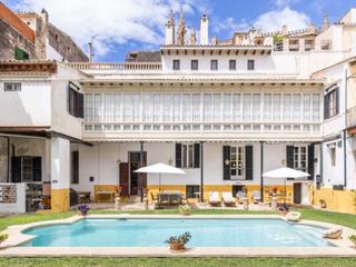 Maison à Monti-Sion. Excepcional casa señorial con piscina y jardin en el encantador