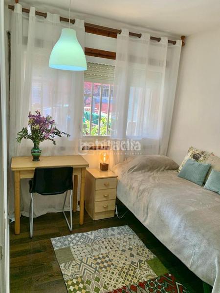 Foto 17071f12-9efb-49f7-be4f-bbc015bfe746. Casa pareada casa en venta en Besòs - Maresme Barcelona