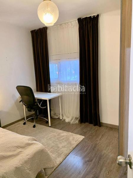 Foto 8894ceb9-3c84-4aa7-837e-4b375c534f0e. Casa pareada casa en venta en Besòs - Maresme Barcelona