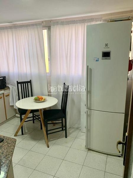 Foto ed1bab2b-cd81-4fbe-b559-ac753cf9d3b5. Casa pareada casa en venta en Besòs - Maresme Barcelona