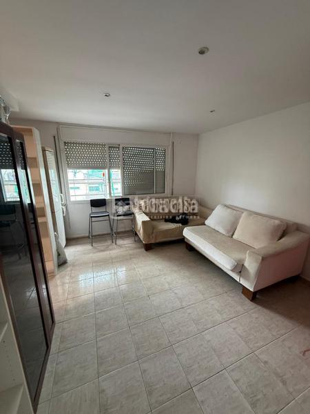 Foto f83bdcc1-c46b-4b7a-b7da-d62b3cb95ed8. Piso  en venta en Besòs - Maresme Barcelona