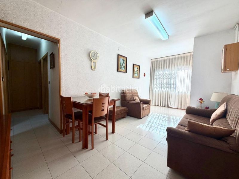 Foto 85403e66-de20-4b43-99a9-6eb133f74fc4. Casa aparellada a Besòs - Maresme Barcelona
