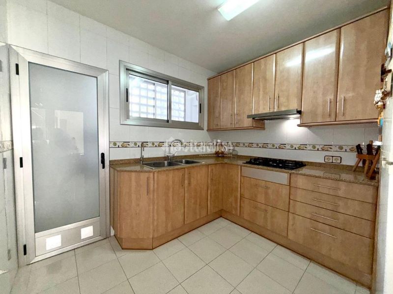 Foto 8a52ef9d-90bb-4414-ad21-ad0199821f96. Casa aparellada a Besòs - Maresme Barcelona