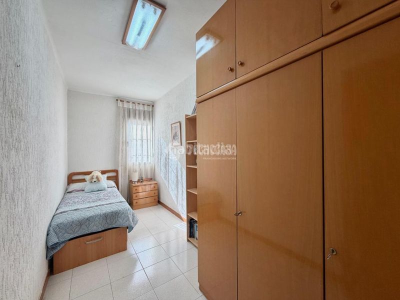 Foto a140085b-a071-40eb-a325-c71ad2aecc81. Casa aparellada a Besòs - Maresme Barcelona