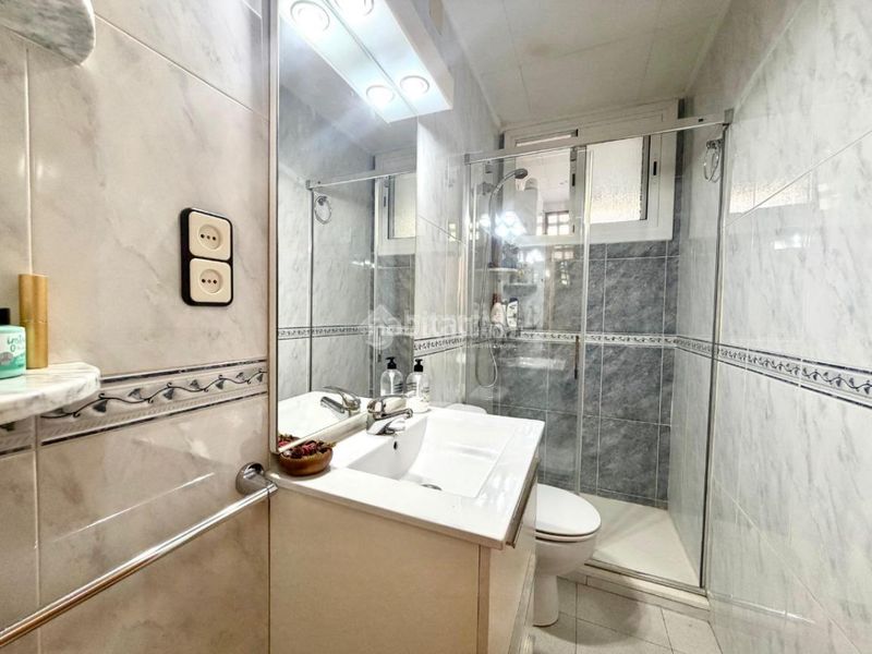 Foto e7260f8d-a33a-4618-ac4a-d891fc9f3496. Casa aparellada a Besòs - Maresme Barcelona
