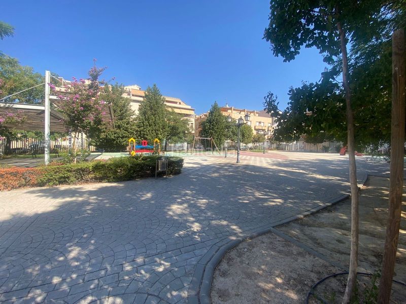 Foto 55284b37-3cbd-46f4-870f-3c7e74776916. Terreny residencial a Atarfe