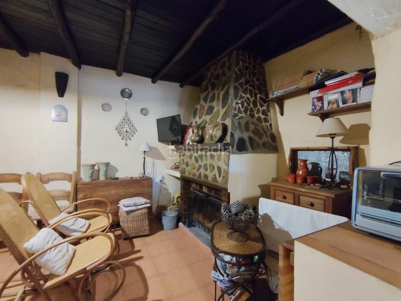 Foto 981115e4-2559-473b-85fb-75fe0965161b. Casa amb piscina a Castillo de las Guardas (El)