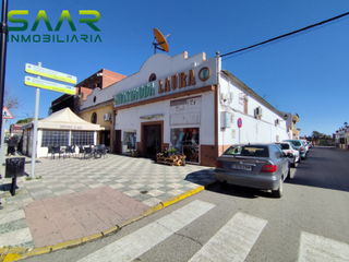 Business premise in Guillena pueblo. Locales comerciales en guillena, sevilla