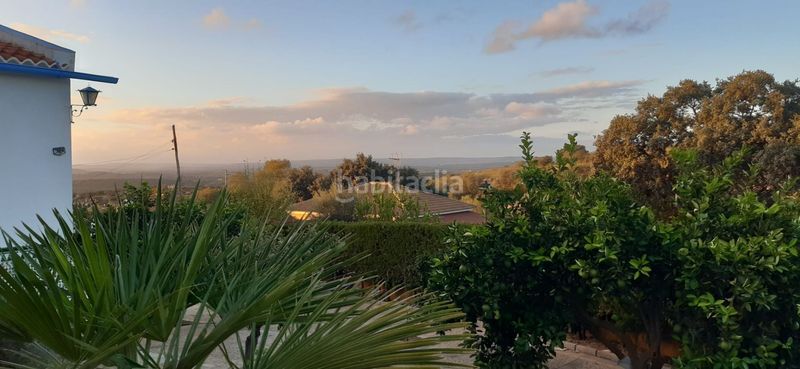 Foto 9773d772-f477-444e-a88d-bfc3cc02af82. Casa a Castilblanco de los Arroyos