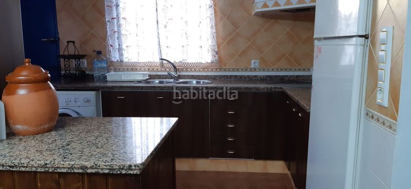 Foto af24925a-59f8-499d-9095-e8bc67696e8b. Casa a Castilblanco de los Arroyos