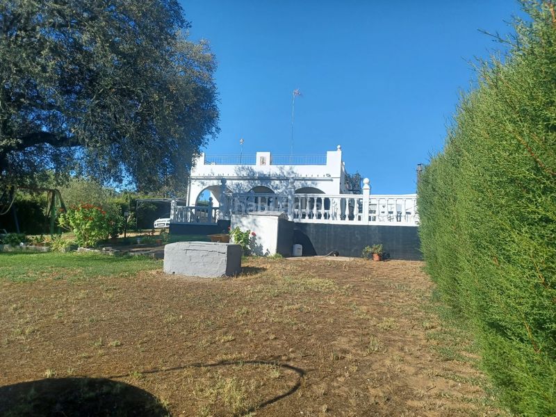 Foto a1de4c6e-6e4b-43a3-9d7f-932a49824dd3. Casa con piscina in Castilblanco de los Arroyos