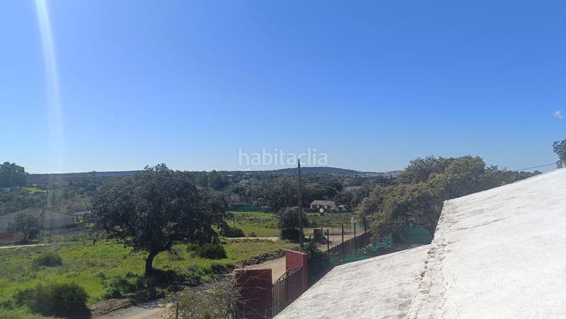 Foto 1e619db9-70d4-4f99-94a1-4a54b960f19b. Casa amb piscina a Castilblanco de los Arroyos