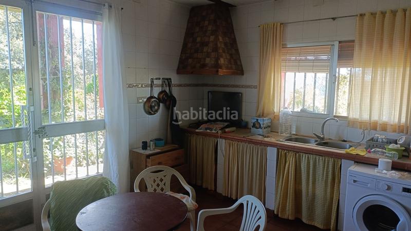 Foto 7b06d4ec-daa0-4922-93e1-1d40897f4827. Casa amb piscina a Castilblanco de los Arroyos