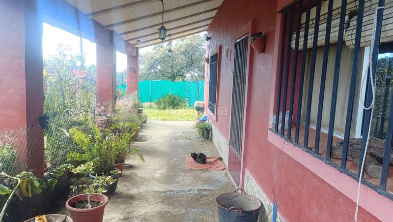 Foto 7b0f7ce6-daec-4a47-aa45-41508e522ebf. Casa amb piscina a Castilblanco de los Arroyos