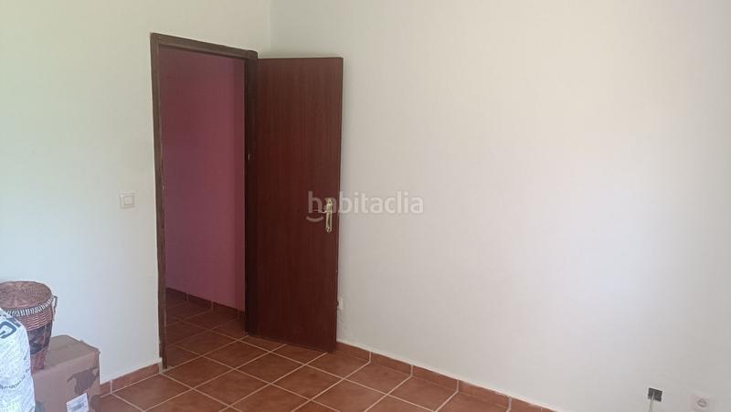 Foto b4c629f6-0b89-44aa-a68f-fb0281b57635. Casa amb piscina a Castilblanco de los Arroyos