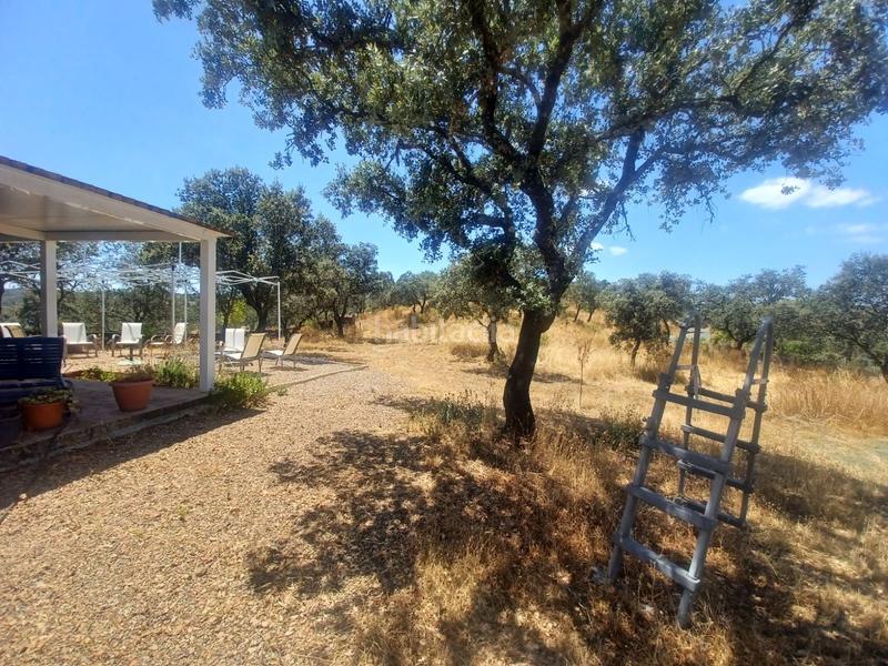 Foto a9210a3f-9ed2-4f37-a127-48ef4ec07e3d. Casa amb piscina a Castilblanco de los Arroyos