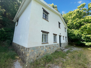 Casa a Güéjar Sierra. Finca con casa en guejar sierra granada