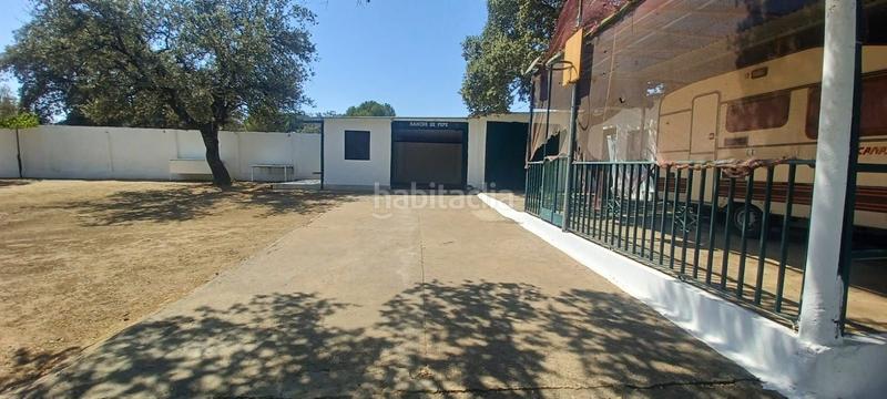 Foto 3a738adc-c527-47b3-93de-fcc8a24e2102. Terreno residencial parcela rústica en urb. la arboleda, . en Castilblanco de los Arroyos