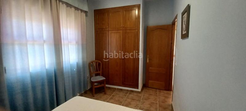 Foto c6b2ec47-4d0e-4453-b350-7b67067a4097. Casa chalet independiente en urbanización la colina, en Castilblanco de los Arroyos