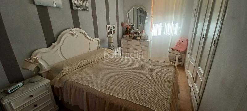 Foto b0114898-fdc5-47a8-8732-dc8f9f8d55b1. House in Castilblanco de los Arroyos