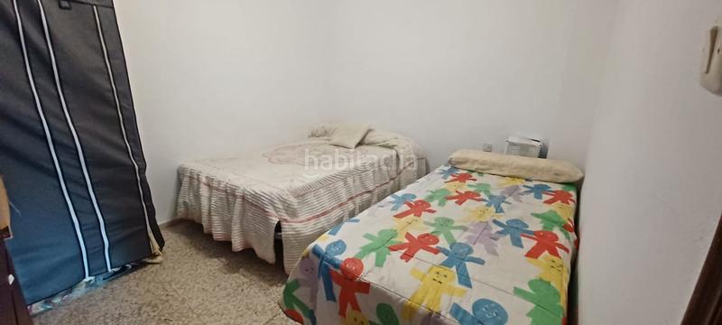 Foto befd0280-a717-4323-a2fe-767fa5e4d525. Semi detached house in Castilblanco de los Arroyos