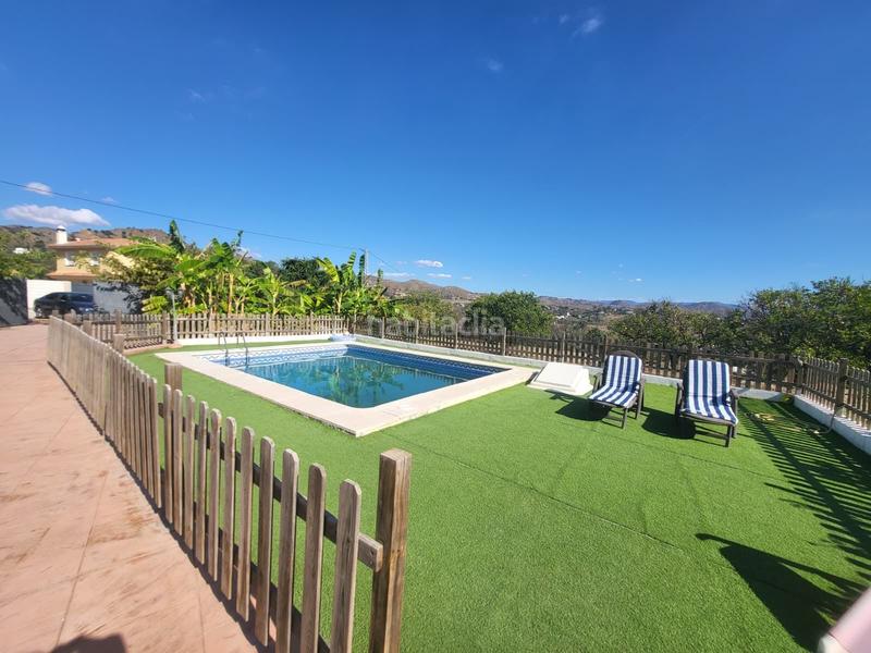 Foto c2376b6e-afde-4a50-b9ec-38436b678b39. Maison avec piscine dans Cártama