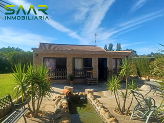 Maison à Castilblanco de los Arroyos. Chalet en urbanización sierra norte, castilblanco de los arroyos