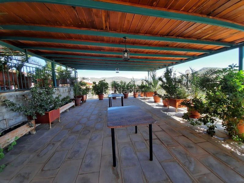 Foto 61908c44-ca93-49ca-b4c2-a4a44e459386. Casa a Moclín