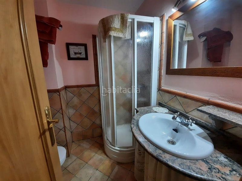 Foto b136302e-ebc5-46d9-bfef-cb6a793a5494. Casa a Moclín