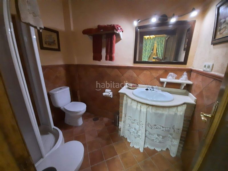 Foto bc22e192-02f1-4153-b9f3-055a34ff5583. Casa a Moclín
