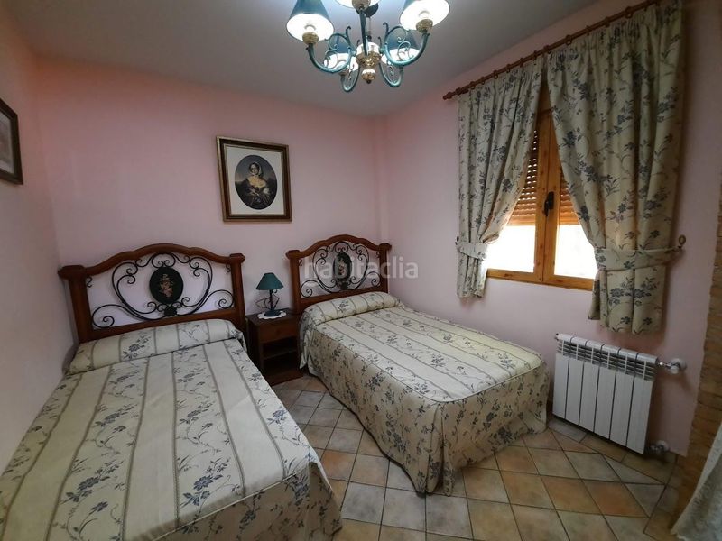 Foto ca32c5e8-5094-4bc3-9cb5-166f0b27454c. Casa a Moclín