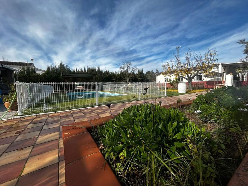 Foto c93a2ad7-3010-4ad4-ab52-1c87710f4c6d. Maison dans Atarfe