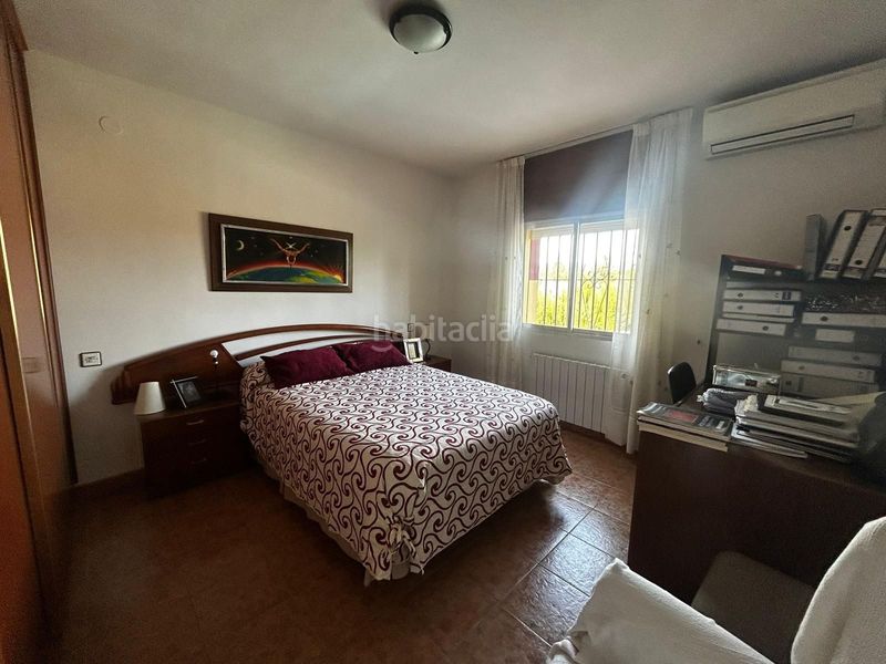 Foto cdd8df54-8d09-4703-990c-a6e5dda47420. Maison dans Atarfe