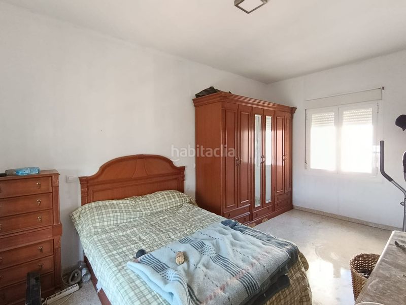 Foto 0cd2db9d-631c-4d86-bb01-97b6eade2b7e. Casa adossada a Alcalá del Río